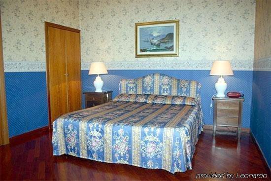 Hotel St. Moritz Rome Bilik gambar