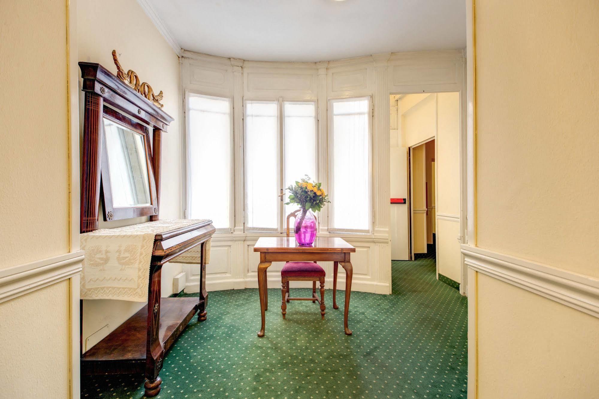 Hotel St. Moritz Rome Luaran gambar